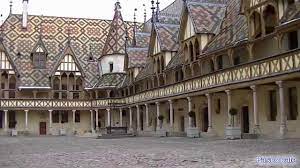 La vie de ramakrishna suivi de l'enseignement de ramakrishna. Hospice De Beaune L Hopital De La Grande Vadrouille Youtube