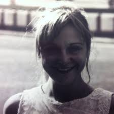 Linda Sauer's Instagram, Twitter & Facebook