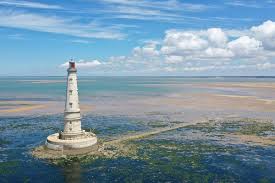 Partagez vos #pharedecordouan soutenez le phare #unescordouan youtu.be/973rpdxb_x8. Phare De Cordouan Bientot Inscrit A L Unesco