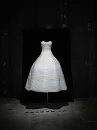 Dior Et L Impressionisme A Granville Createur De Mode Idees De Mode Robe Du Soir