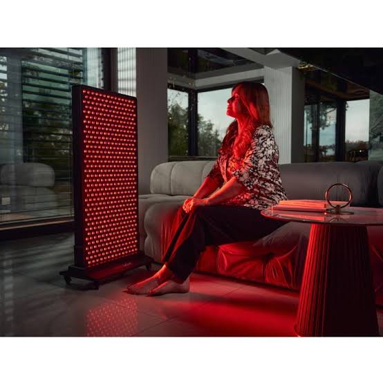 Fotobiomodulacja wspomaga regenerację komórkową, do AI tạo