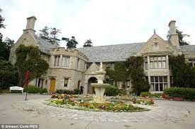 Bill cosby is set to be released from prison after the pennsylvania supreme court overturned his conviction. Was Bill Cosby Caught On Camera Assaulting Teen At The Playboy Mansion Daily Mail Online