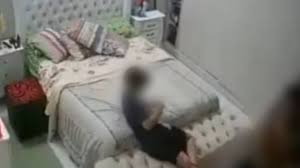 Arnold son and mom video Twitter, el momento donde una madre y su hijo son  captados en cámara