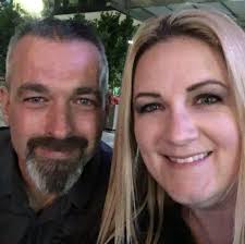 Should spacers match intake type for optimal performance in Ford FE engines?