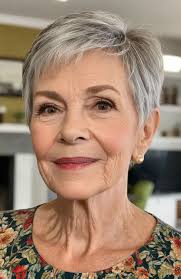 Do you want to see the new haircut ? Put YES 🥰🥰