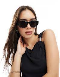 Monki oval cat eye sunglasses in black | ASOS