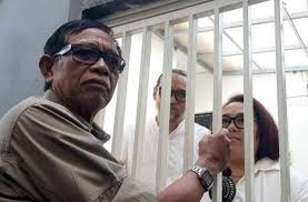 Aaahh gila ternyata laura malah menjepit batangku dengan pahanya. Nunung Kini Gemukan Tarzan Kalau Kurus Saya Bisa Bercucuran Air Mata Matamata Com
