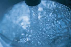 Der wasserhahn insgesamt könnte an den kopf eines hahns erinnert haben. Trinkwasser Wasserbetriebe Bieten Blei Test An Berliner Mieterverein E V