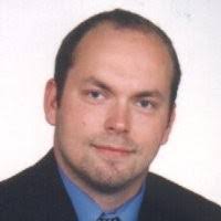 Robert Popiel's Instagram, Twitter & Facebook