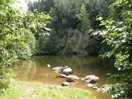 Check spelling or type a new query. Lobendava Lom Outdoor Water River