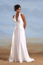 How To Choose A Beach Theme Wedding Dress Beach Theme Wedding Dresses Beach Wedding Dress Simple Wedding Dress Beach