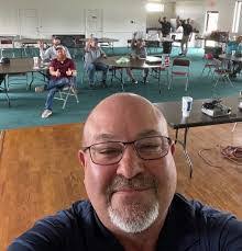 Larry Lenderman's Instagram, Twitter & Facebook