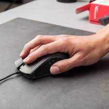 Now the mouse doesn't work (it isn't recognised by the computer and the lights gon't shine). Pulsefire Fps Pro Rgb Gaming Mouse Hyperx