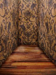 The victorian era, marked by queen victoria's reign from 1837 to 1901, was known as a vibrant era of arts. Love This For Wallpaper Victorian Rooms Victorian Wallpaper Wall Design