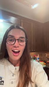 Isabelle Bergeron (@_taco_belle__)