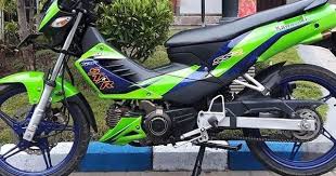 Motor ini pertama kali muncul pada 2005, dan saat itu sering dicaci sebagai motor yang kalau nabrak, akan gampang kawasaki zx130 sebenarnya terbilang cukup inovatif di kelas motor bebek saat itu. Kawasaki Kaze Berubah Dari Motor Bebek Jadi Ayam Jago Bikin Orang Pangling Gridoto Com