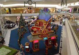 It's challenging to monitor the security and safety of so many people in one place, and planning is necessary to see where resources will be needed in the fut. Snow And Santa Arrive To Welcome The Holiday Season At Westfarms We Ha West Hartford News