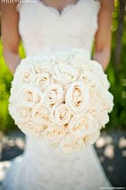 Pin By Melissa Tom On Wedding White Rose Bridal Bouquet Rose Bridal Bouquet Bridal Bouquet Styles