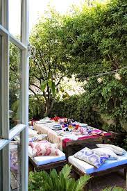colorful backyard dinner party idees exterieures jardin exterieur jardins