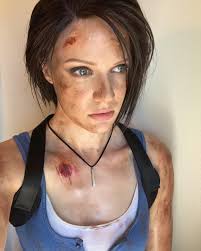Hun heter noe...Valentine" "Det er Jill." Jobber bare med Jill  Valentine-cosplayet mitt. Er fortsatt et "work in progress", og kommer nok  ikke til å bli ferdig med det med det første. Var