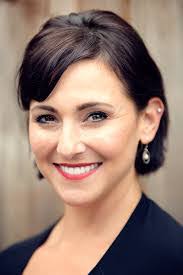 Amy Heckler's Instagram, Twitter & Facebook