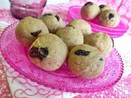 Dessert Indien A La Semoule Evasion Culinaire Desserts Indiens Gateau Indien Semoule