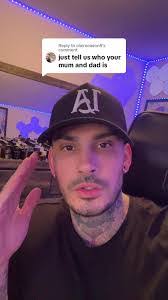 Dustin Tyson's Instagram, Twitter & Facebook