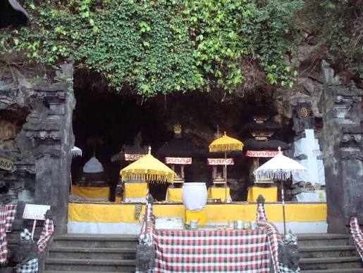 Goa Lawah Temple
