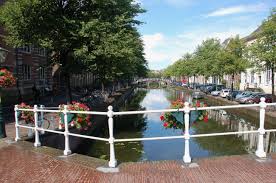 Leiden or leyden is a town in the netherlands. Historische Stadte In Holland Leiden Und Delft