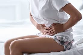 Mengalami sakit pinggang sebelah kiri, kanan, atau belakang? 4 Tips Membantu Meringankan Nyeri Haid Pada Anak Kabar Tangsel