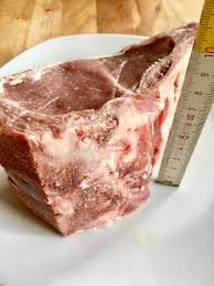 Steak is such a popular dish, and no wonder, because it's really delicious! Dry Aged Tomahawk Steak Das Grillt