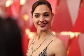 Entdecke alle filme von gal gadot. Dbaxpruhmi7tpm