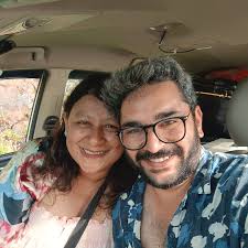 This is one of the many reasons I love this guy so much. There are too many  to count as a matter of fact. It's just the ability to sync to each