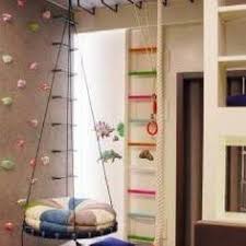 Mobilya renklerinin organize edilmesi ile oldukça tarz bir duruşu olan altın sarısı duvar boyası rengi için salon ya da oturma odası için alternatif duvar boyası olarak düşünebilirsiniz. Cocuk Odasi Duvar Boyasi Renkleri Ve Dekorasyon Ornekleri Icin 34 Fikir Cocuk Odasi Dekorasyon Renkler