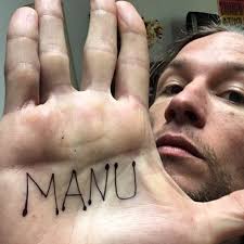 Quién es Manu, el hijo no binario de Daniel Fanego que actuará en la serie  de Cris Miró