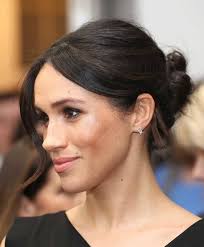 Hrh The Duchess Of Sussex Hair Style File Meghan Markle Hair Beauty Hairstyle