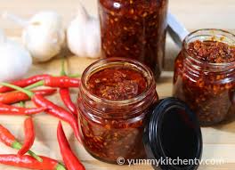 Chilli garlic noodles can be prepared in less than 15 minutes which makes it a perfect and ideal meal for lazy sundays or long tiring days! Homemade Chili Garlic Sauce Yummy Kitchen