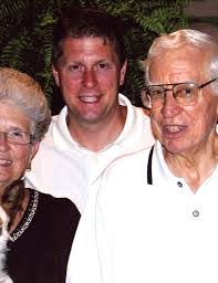 Beverly Callicutt's Instagram, Twitter & Facebook