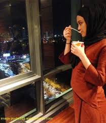 Beliau membuat kemunculan pertamanya dalam bidang lakonan pada 1995 menerusi filem sama tak serupa bersama aznil nawawi sebelum. Myartis Com Myartis My Artis 5 Gambar Makim Tembam Isteri Shaheizy Sam Tayang Baby Bump
