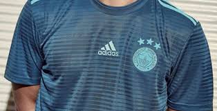 It shows all personal information about the players, including age, nationality, contract duration and current market value. Fenerbahce 18 19 Home Away Third Kits Released Footy Headlines