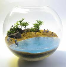 Make In A Big Plastic Tub So The Kids Can Create Their Own World Minyatur Bahceler Teraryumlar Etli Yaprakli Bitkiler
