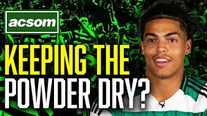 SEAN MCDONALD interview // TARTAN TASTEBUDS chat show // Sean samples  Buckfast & deep-fried Mars Bar