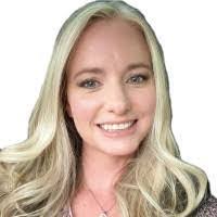 Karen Galluzzo's Instagram, Twitter & Facebook