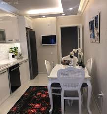 Zeminin, duvarların, tavanın yüzeyini yüksek neme dayanıklı malzemelerle değiştirmemiz gerekecek. Her Tarzi Yasatmayi Seven Bu Ev Icin Dekorasyon Bir Hobi Ev Gezmesi Ev Icin Ic Dekorasyon Modern Mutfaklar