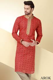 12 Exclusive Kurta Pyjamas For Your Dad Dad In Law You Can Buy Now Shaadiwish The kurta pajama is the first image that comes to mind when thinking of a typical man in indigenous ethnic wear. 12 exclusive kurta pyjamas for your dad