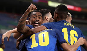 O brasil é considerado o país do futebol, no lugar da inglaterra onde o esporte foi criado. L86i6ycb8gnzpm