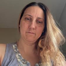 Any Christmas lights synchronized to music displays yet?