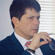 Sergio Reyes Blanco (@yeyoyeyes)