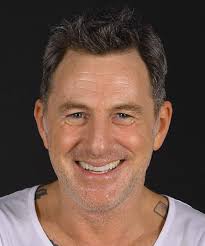 I motivi dell'addio fra gelosia e guerra fra famiglie filippo nardi e la tronista manila boff a forte del marmi (spy) barbara d'urso chiarisce i rapporti con filippo nardi. Filippo Nardi Biografia