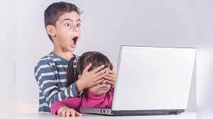 Los niños comienzan a ver pornografía entre los 8 y 12 años - Más de dos